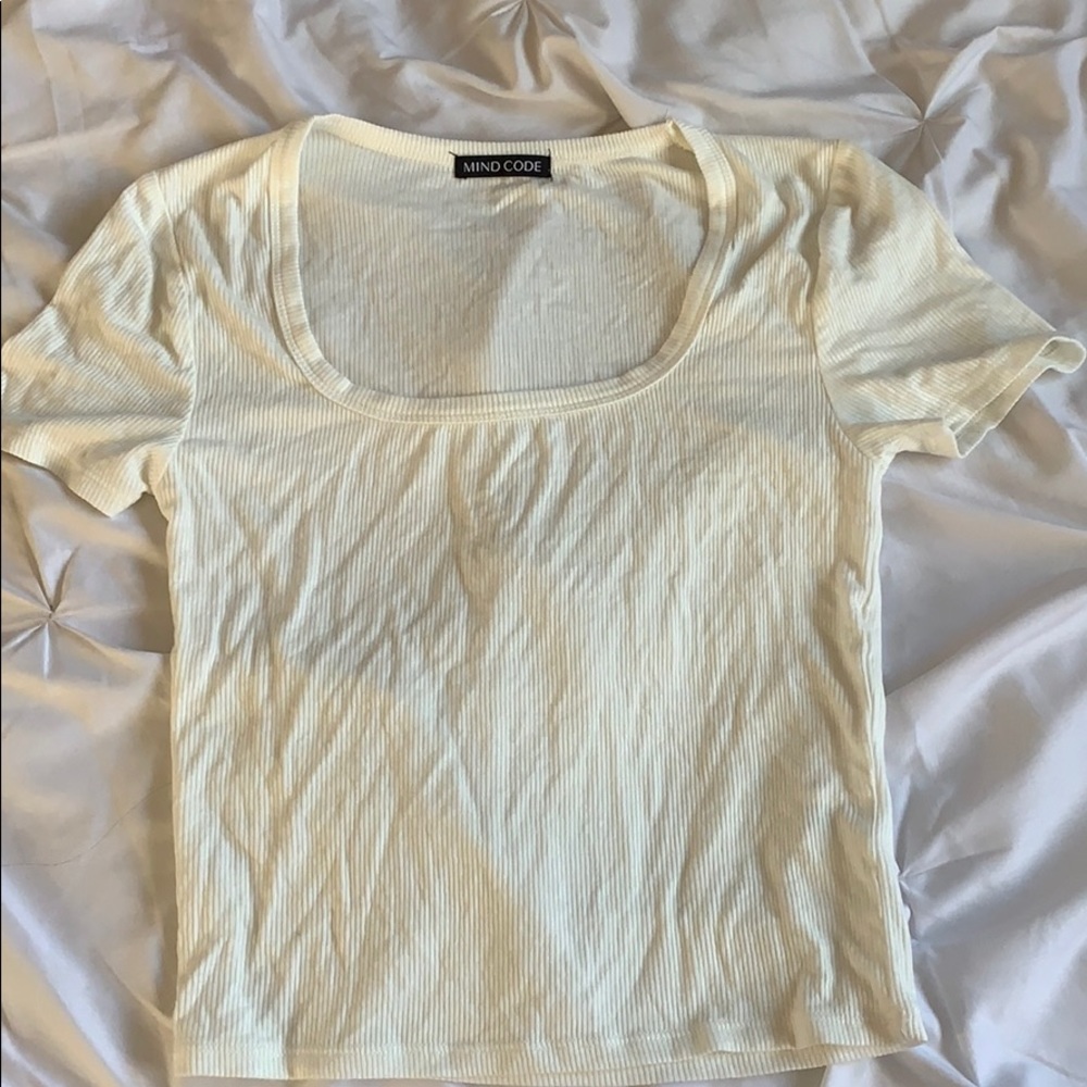 basic everyday t-shirt